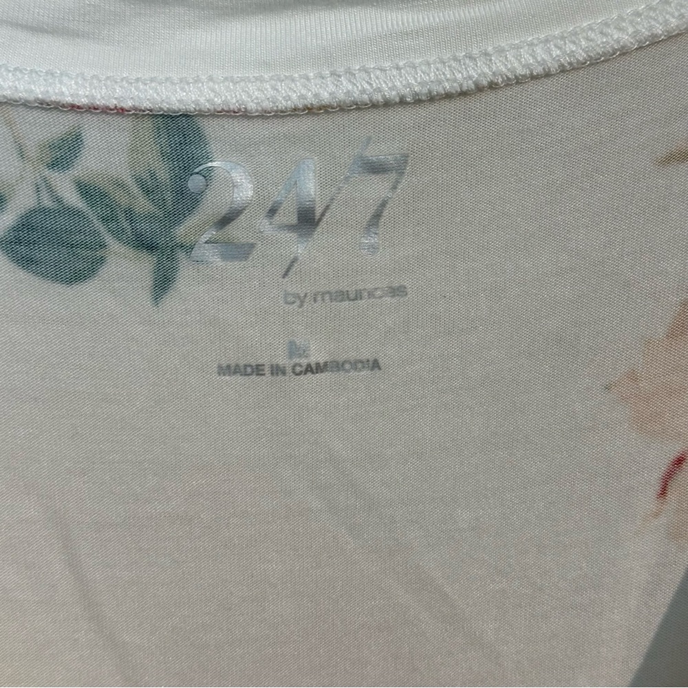 Maurices White and Red Floral Tank Top - Picture 2 of 3
